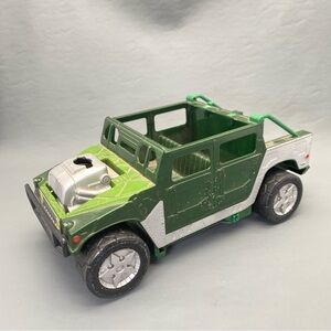 Vintage 2003 Teenage Mutant Ninja Turtles Turtle Tracker Assault Vehicle TMNT